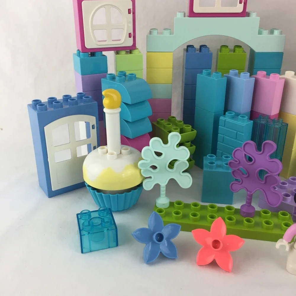 LEGO Duplo Pastel Mixed Lot 122 Pcs Disney Minnie Mouse Car Door Window Cupcake